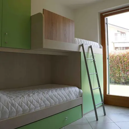 With Pool In Lazise-gardasee 57799 Apartment