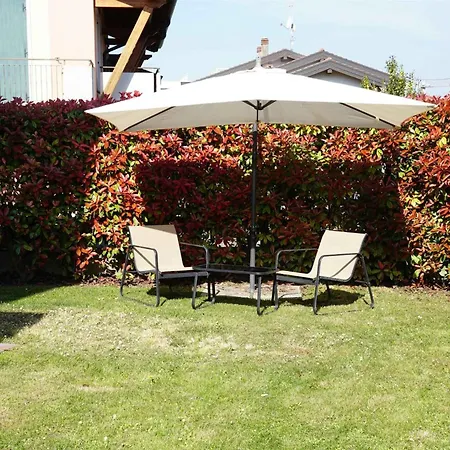With Pool In Lazise-gardasee 57799 Daire
